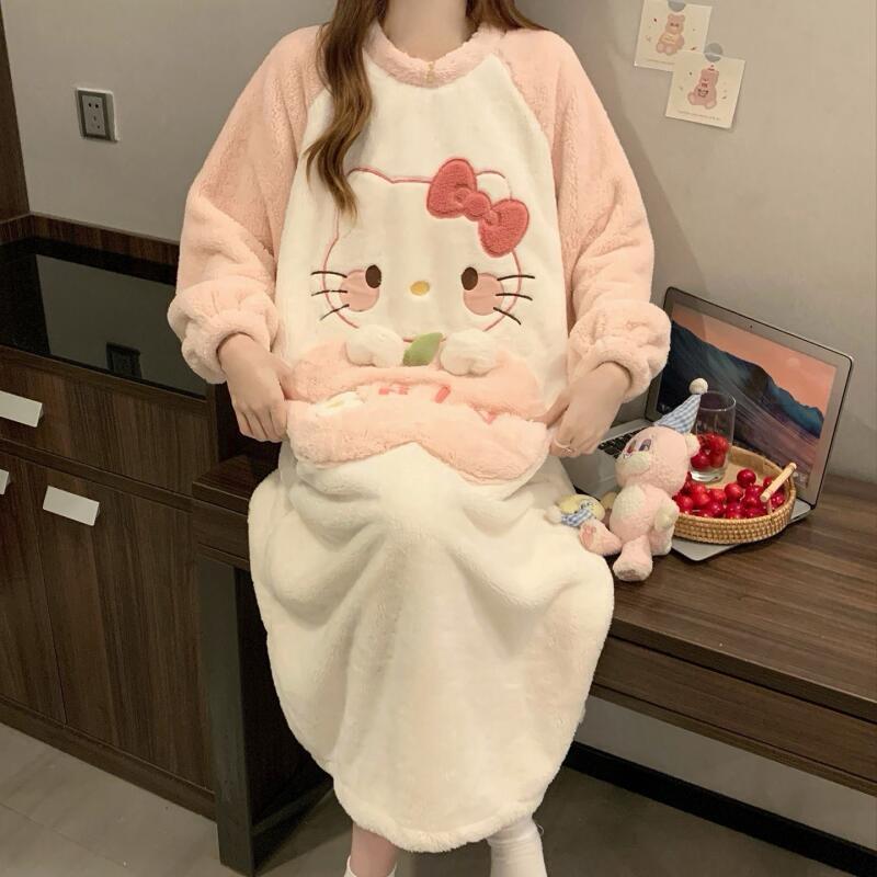 Winter Nightgown Hello Kitty W - Winter Clothes recension och pris